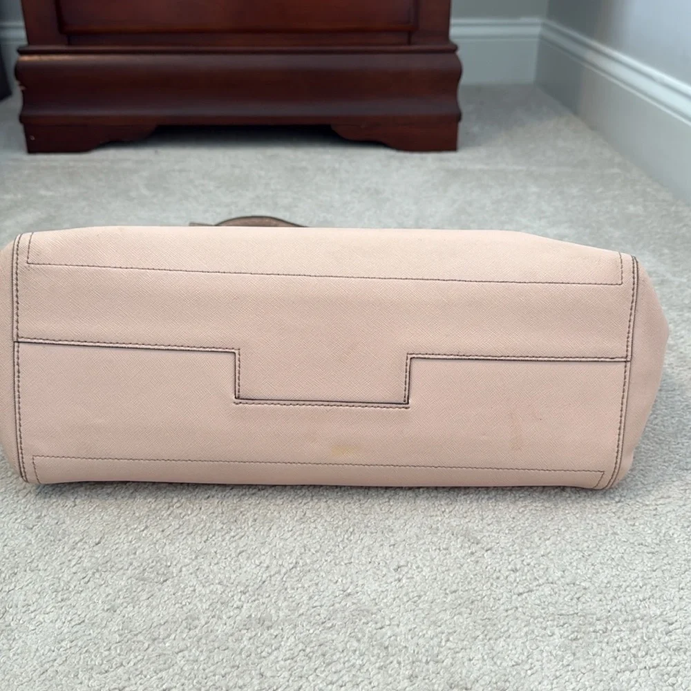 Tory Burch blush pink tote - Picture 7 of 10